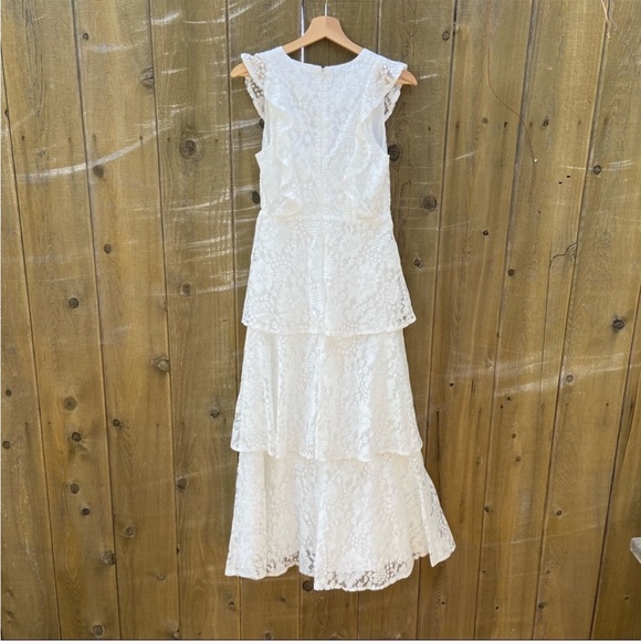 White Lace Ruffled Tiered Molinetto Maxi Dress 🌿 - Picture 9 of 12